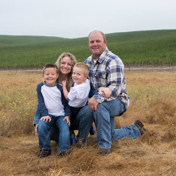 Meet your Posher, Heidi - Picture 1 of 1